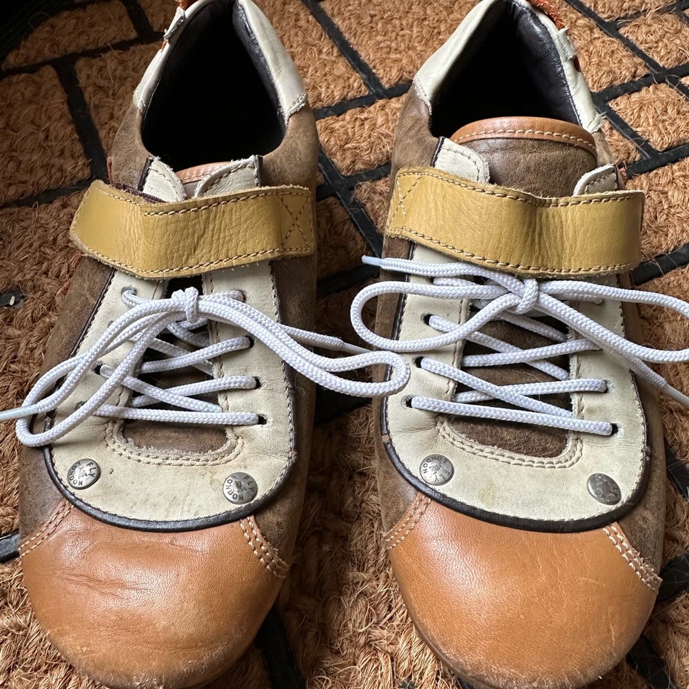 FLY leather sneakers, size 36 - Picture 5 of 6